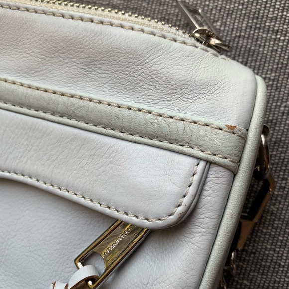 Rebecca Minkoff Crossbody Shoulder bag Size 6L x 9W x 2Depth - Picture 13 of 16